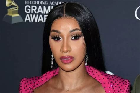 May 31, 2019 · Cardi B promoted the release of her new single with a censored nude photo of herself being perp-walked in handcuffs. The rapper dropped her single, “Press” on Friday after teasing it for days ... 